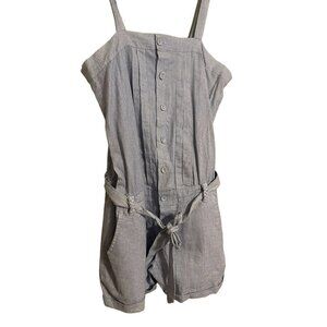 Aviva short romper size L NWT